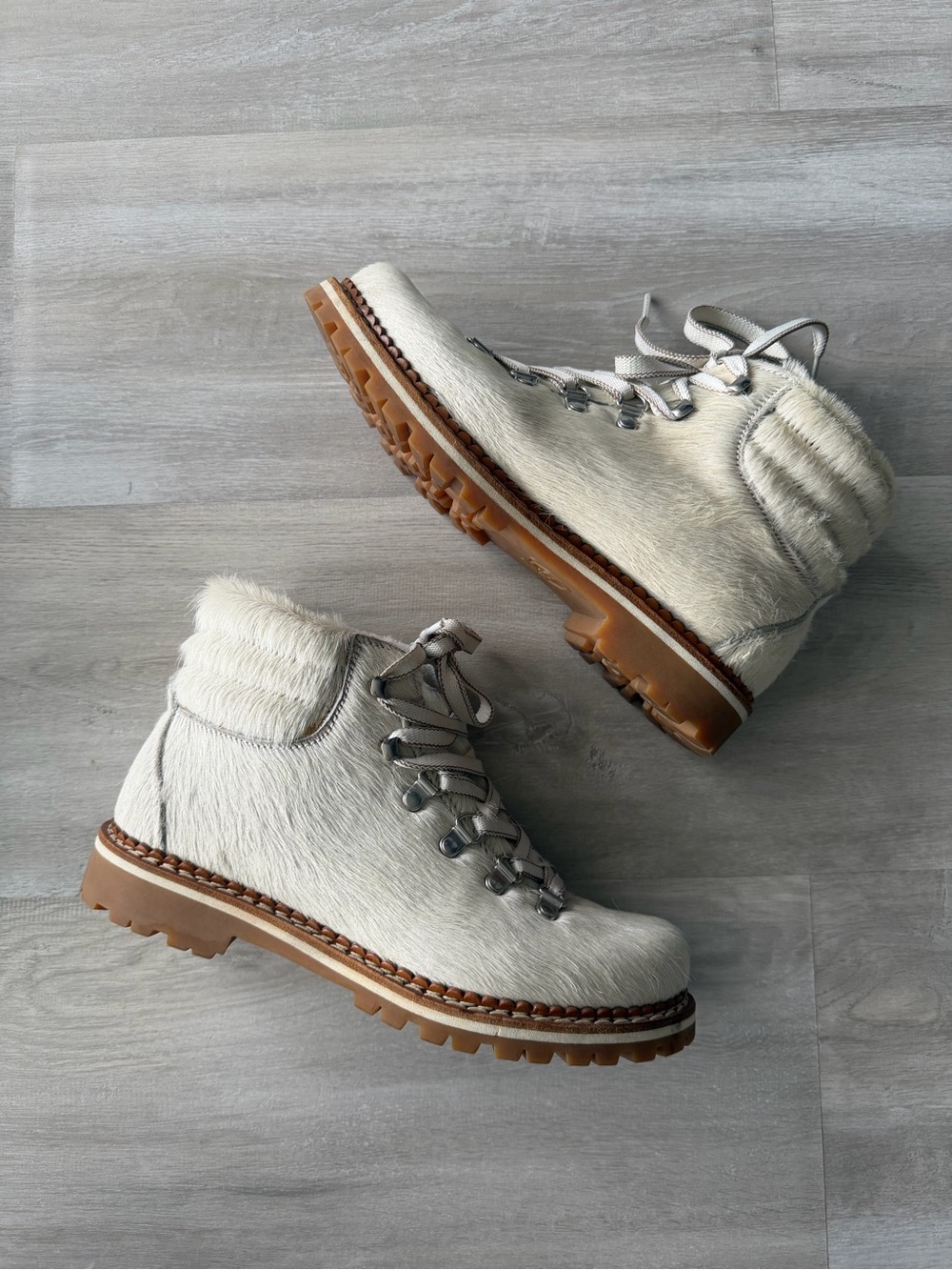Montelliana Hiking Boot Faux Fur Upper Fur Lined Lace-Up Ankle EU 37 Vibram